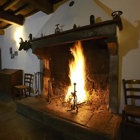 בית חווה Casina Della Burraia Subbiano