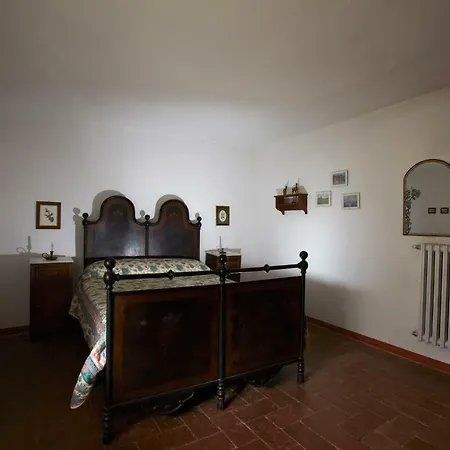 בית חווה Casina Della Burraia Subbiano